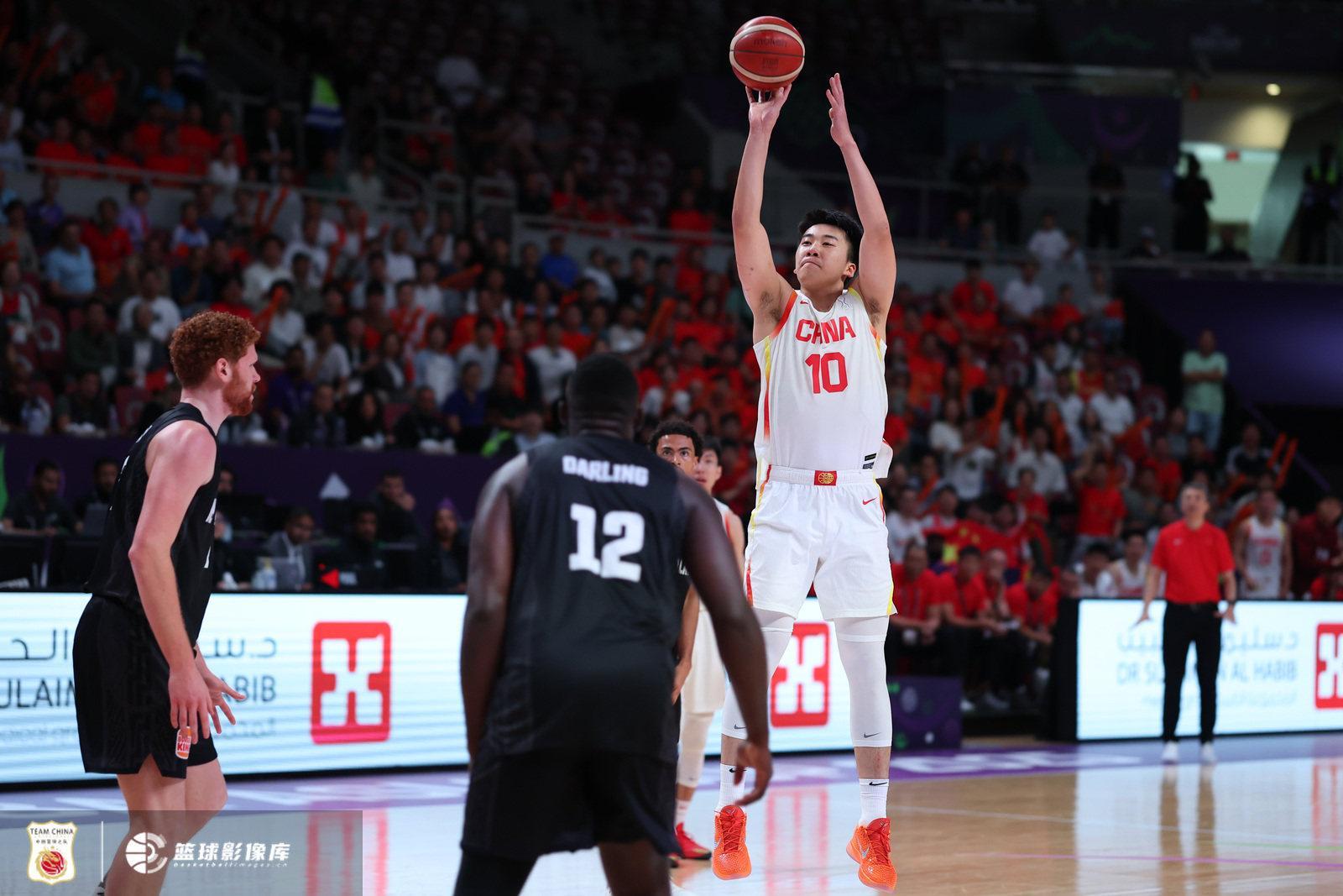 媒体人：王俊杰这种前锋在NBA不是稀缺品 选秀难度比杨瀚森大得多