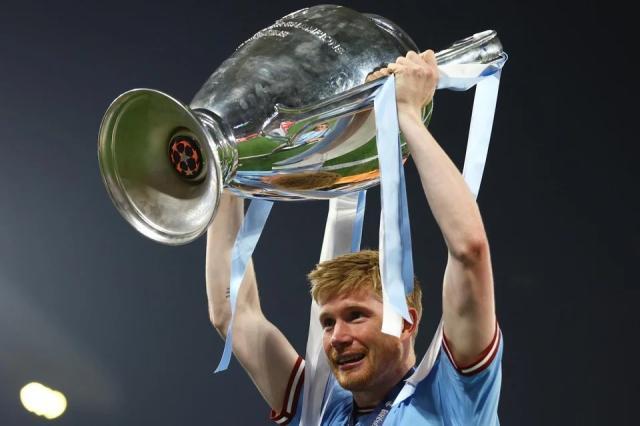 app下载-德布劳内受伤影响国家队 降级队中场借机转运？