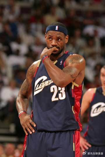 kaiyun 官网-NBA球星特殊“怪癖”：詹姆斯咬手指，库里恋足，看到哈登我笑了|斯蒂芬·库里|克里斯·保罗|德怀特·霍华德|奥尼尔|詹姆斯·哈登_新浪体育_新浪新闻