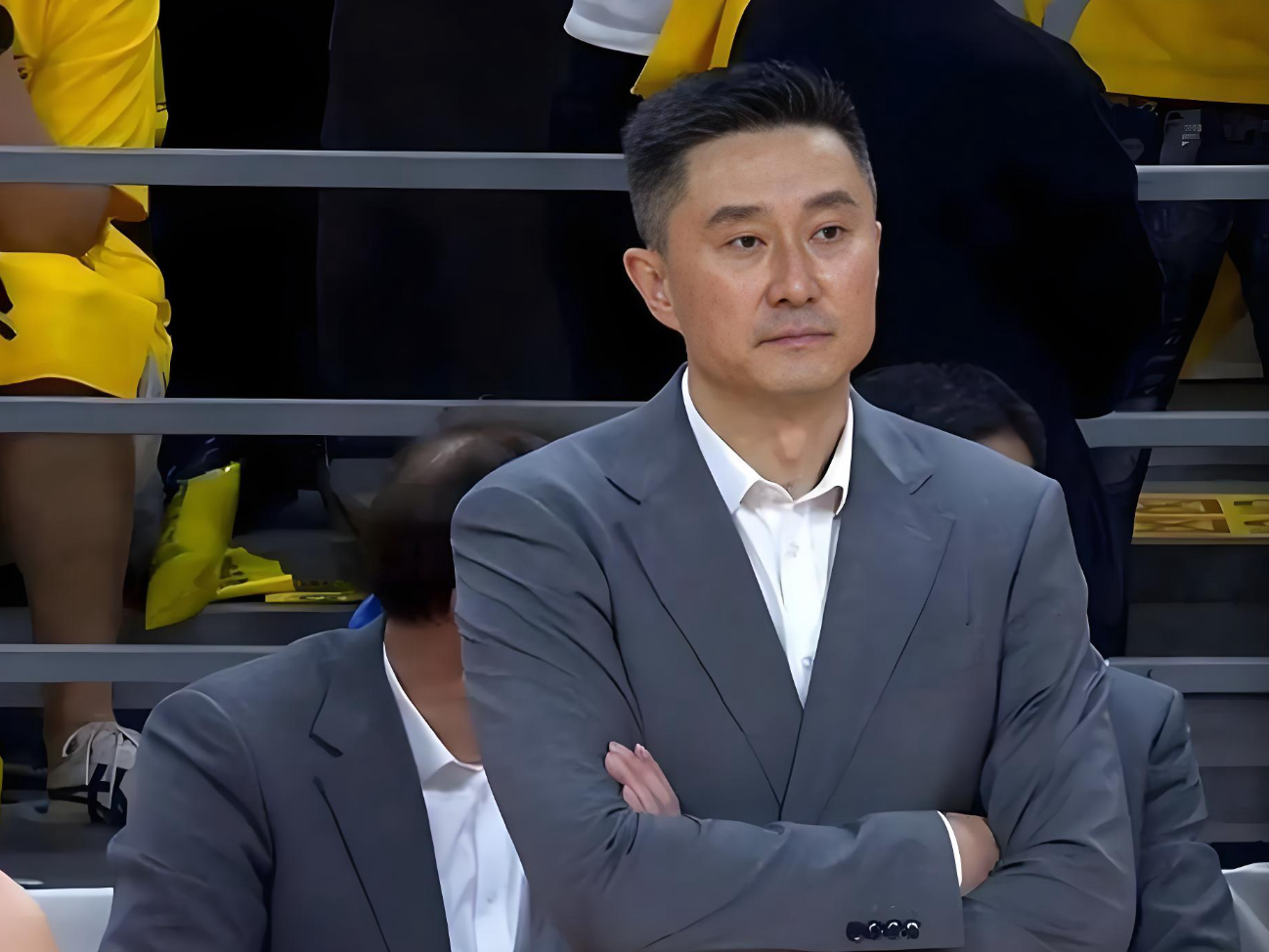 开云体育-广东队球迷，给杜锋送上了4个建议！